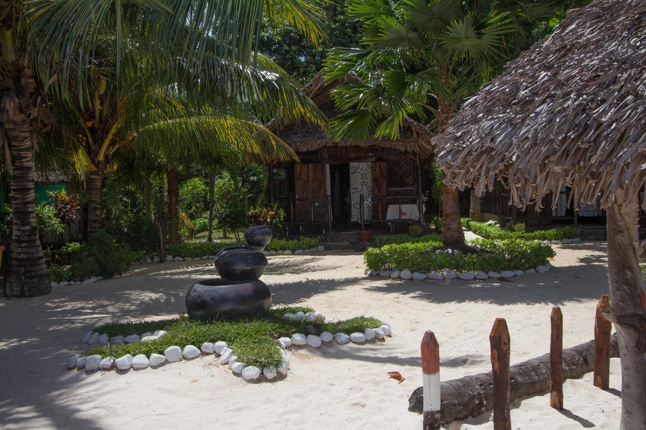 Le Zahir De L'Ile - Iranja Villa Nosy Be Exterior photo